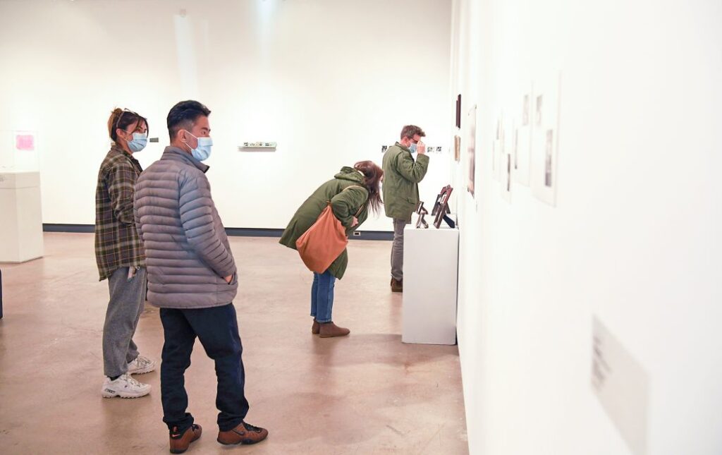 Student, alumni art exhibition explores time through photography